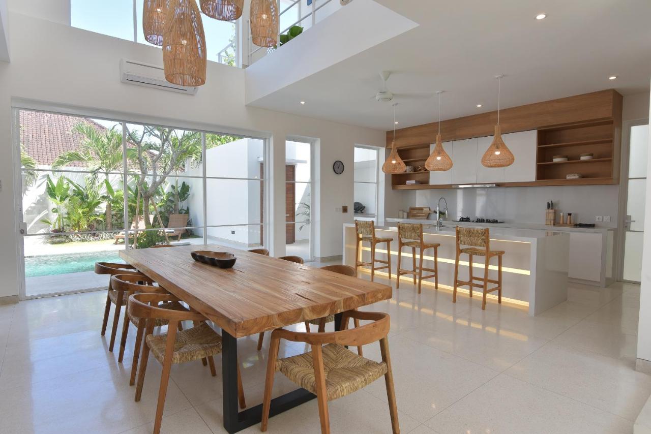 Cruz Close To Finns Club * Canggu